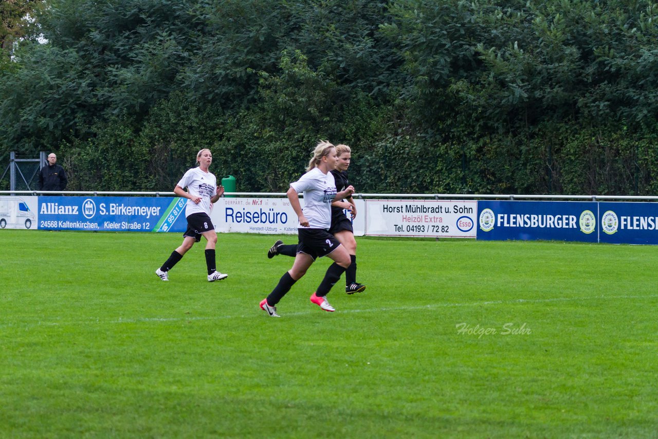 Bild 51 - Frauen SV Henstedt Ulzburg II - SV Schwarz Wei Westerrade : Ergebnis: 3:0